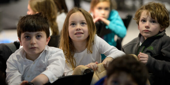 2013 Astronaut Candidates STEM Education Event (201401300007HQ)